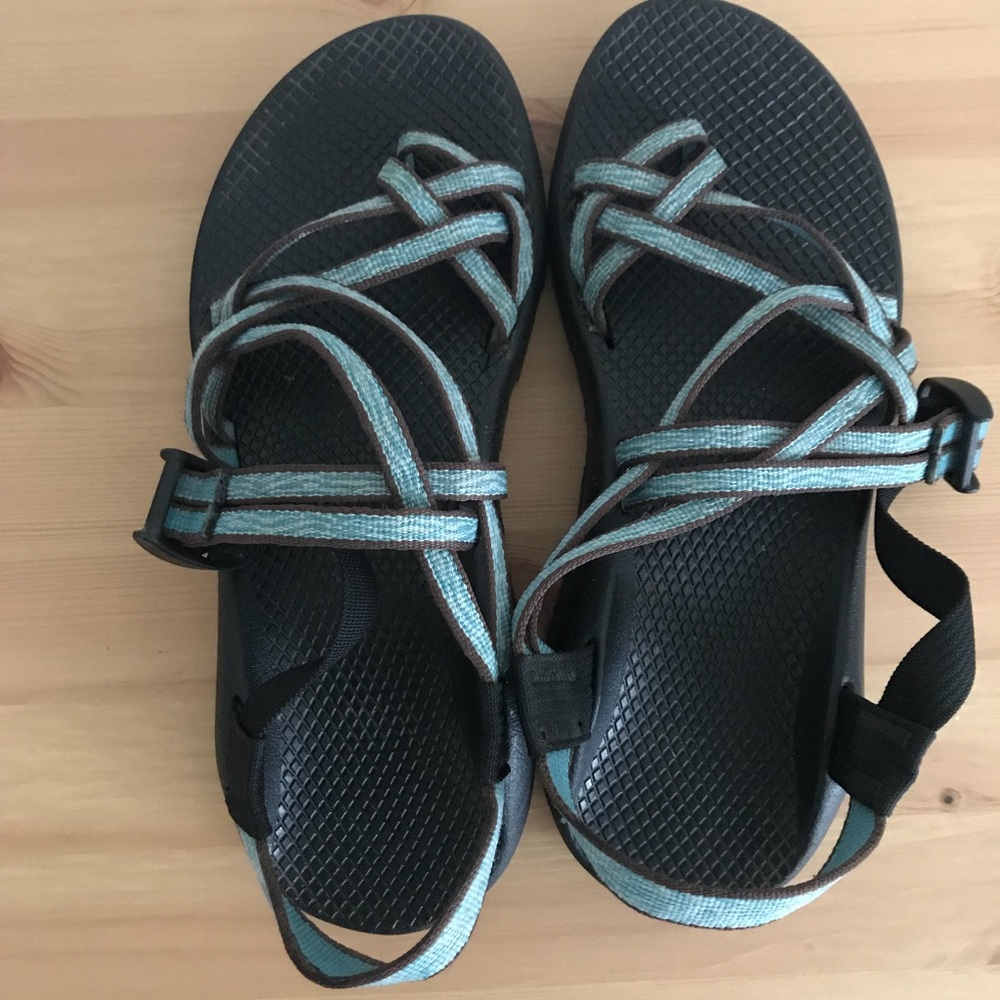 Women’s double strap Chacos